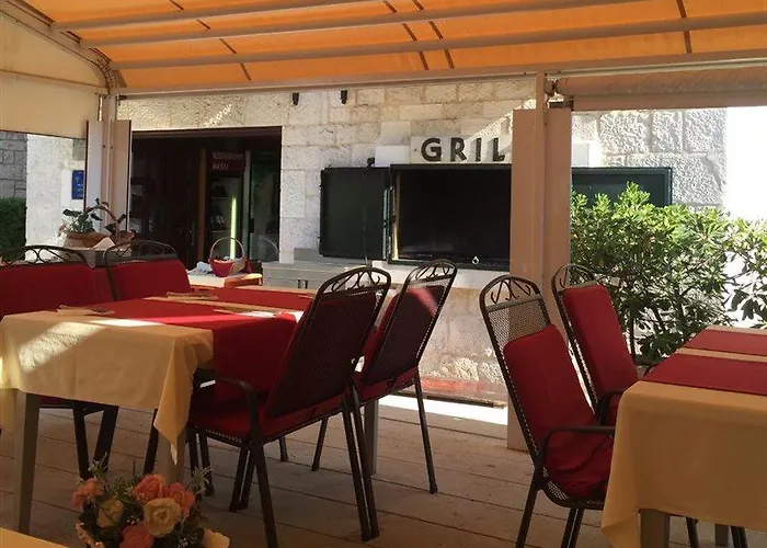 托里吉尔酒店 3*