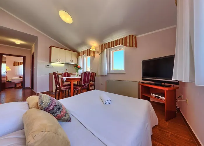 托里吉尔酒店 3*