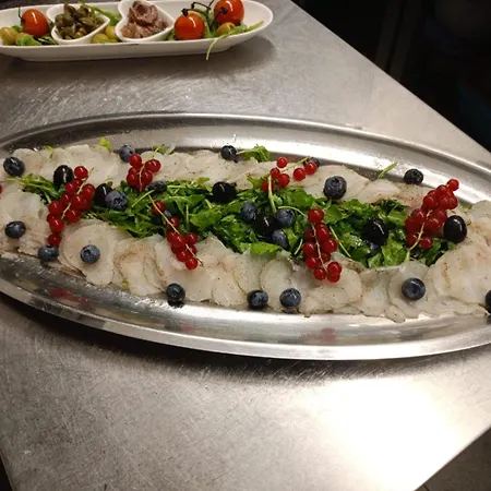 호텔 Hotel Trogir 3*