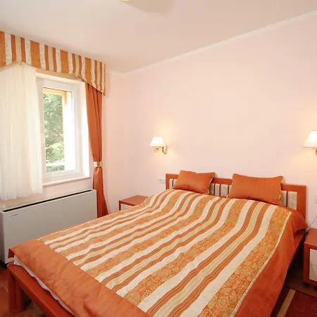 Otel Hotel Trogir 3*