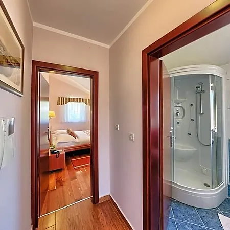 Hotel Trogir Otel Trogir
