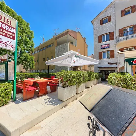 Готель Hotel Trogir