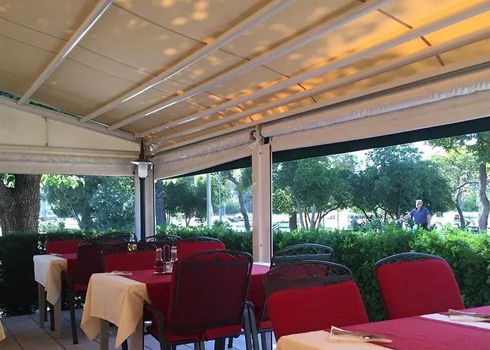 Hotel Trogir Otel 3*