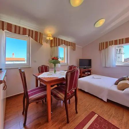 Hotel Hotel Trogir 3*