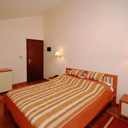 Hotel Trogir 3*